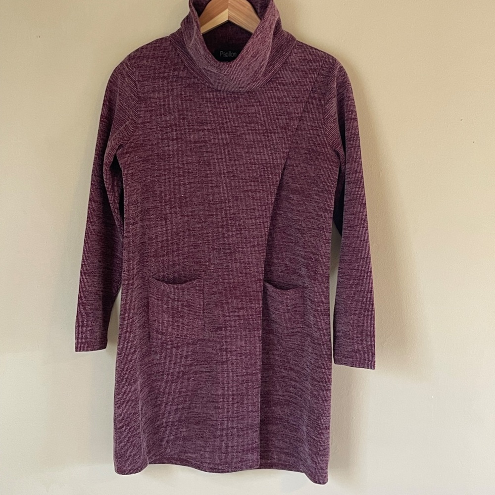 Papillon heathered burgundy mock turtleneck tunic sweater, medium